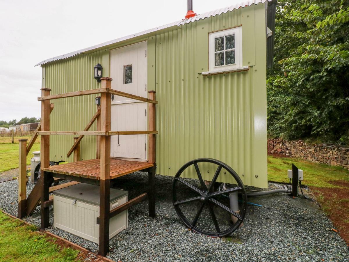 Shepherds Hut - The Crook Милфорд Хейвън Екстериор снимка